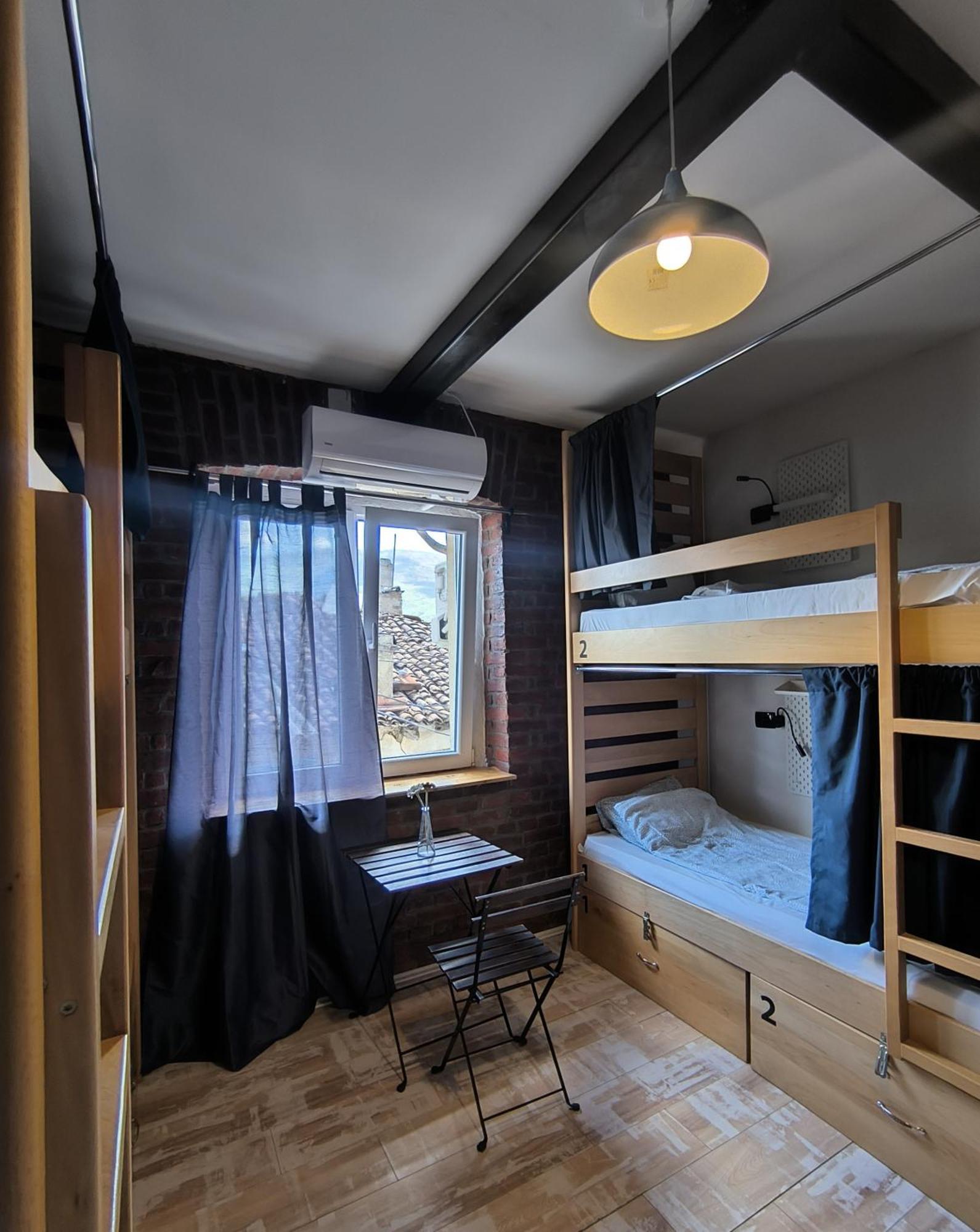 Old Town Hostel Ohrid Bagian luar foto